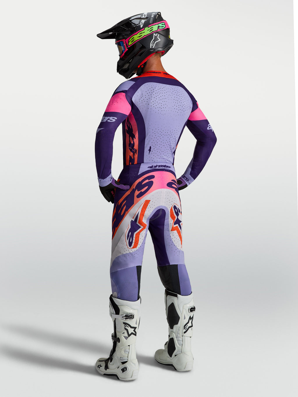 Alpinestars Maglia Supertech Dyna, maglia da motocross da uomo, vista posteriore, viola e rosa, in mesh elasticizzata ventilata, vestibilità atletica da gara