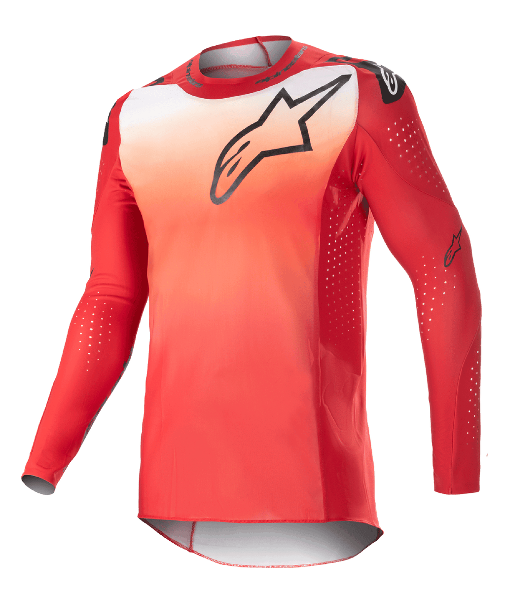 Alpinestars 2023 Supertech Risen Jersey, maglia da motocross a maniche lunghe, gradiente rosso Mars e bianco, logo Astars nero sul petto, maniche traforate con puntini di ventilazione bianchi, vestibilità atletica race per prestazioni fuoristrada