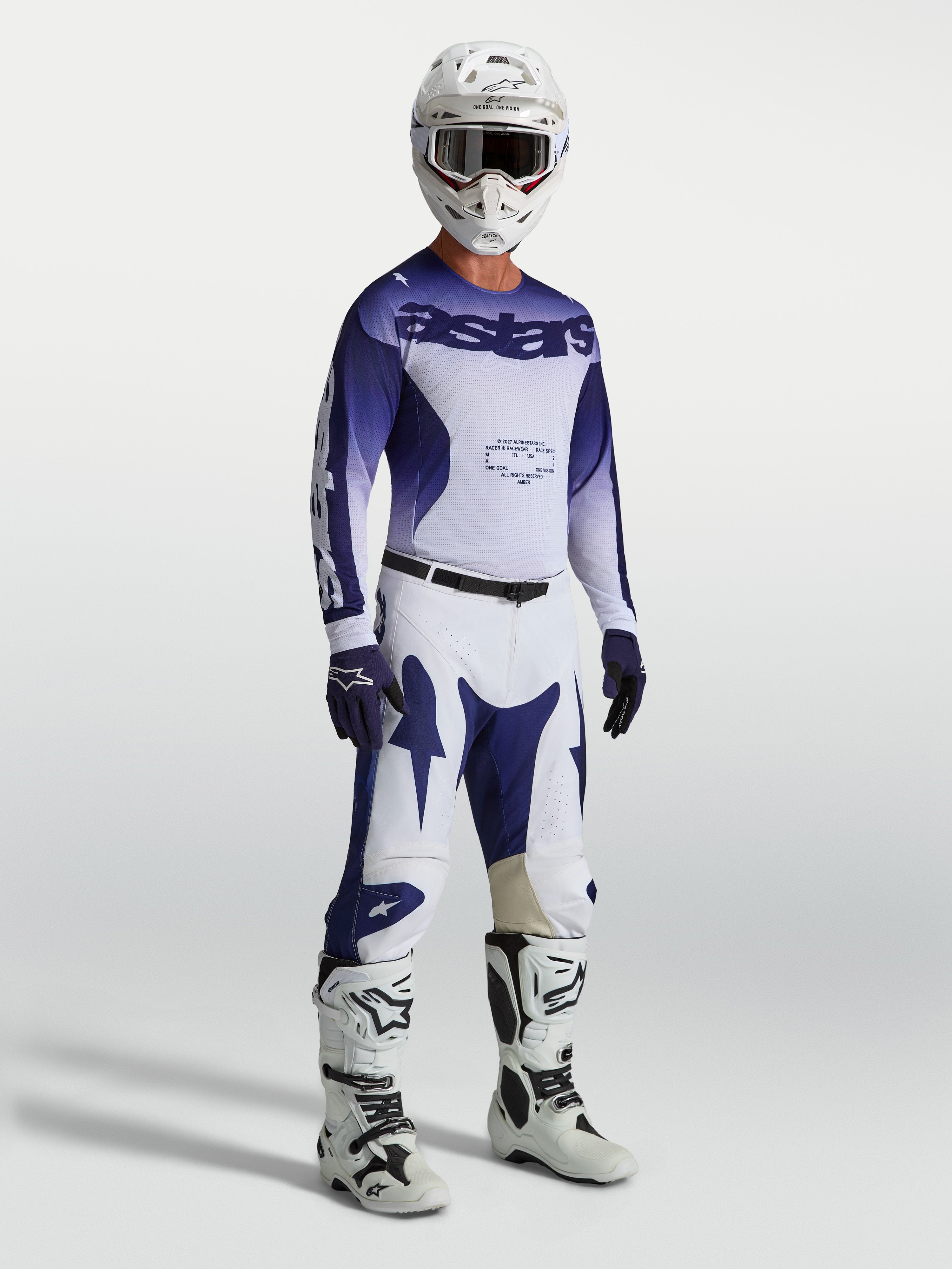 Alpinestars maglia e completo Racer Air Amber, completo motocross ventilato da uomo blu e bianco, su modello