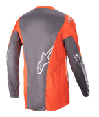 Alpinestars Maglia Racer Hoen 2023, maglia da motocross, Magnet Hot Orange, vista posteriore con pannelli grigi e arancioni e loghi Astars argento su maniche e schiena, abbigliamento tecnico per fuoristrada