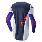 Maglia Alpinestars 2024 Racer Hoen, maglia da motocross, vista posteriore, blu navy e grigio chiaro con maniche viola, loghi Alpinestars arancioni, tessuto tecnico in rete per prestazioni fuoristrada