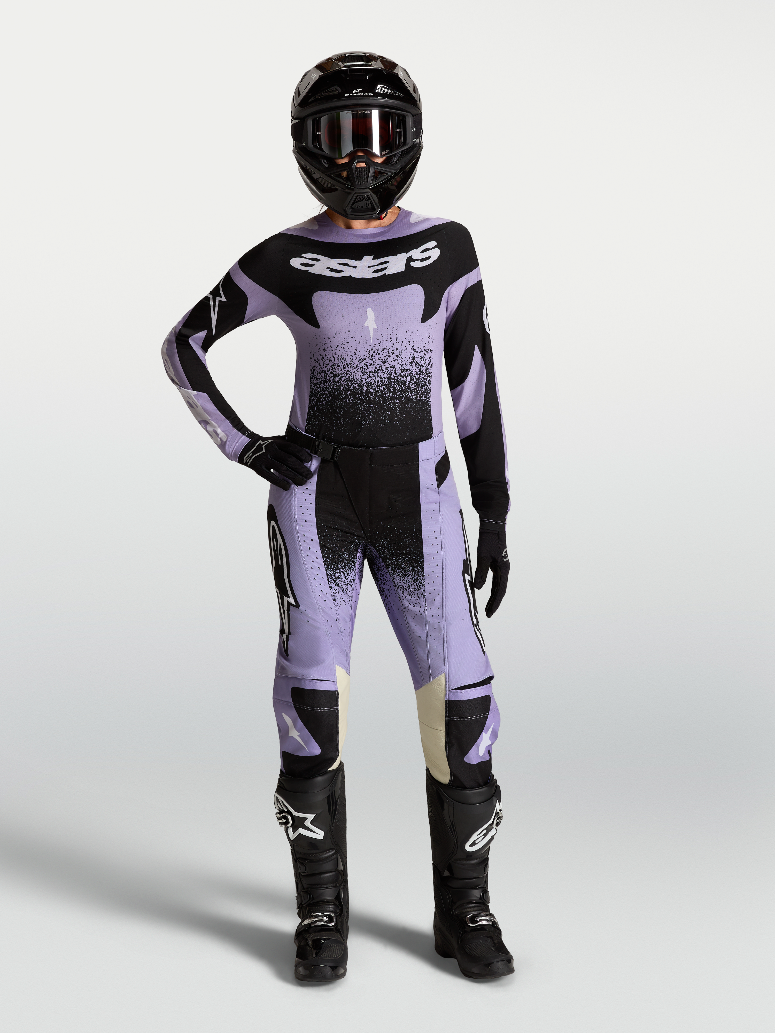 Stella Techstar Swan Gear Set, completo da motocross per donna, viola e nero, include maglia e pantaloni con grafiche coordinate, abbigliamento racing off-road professionale Alpinestars
