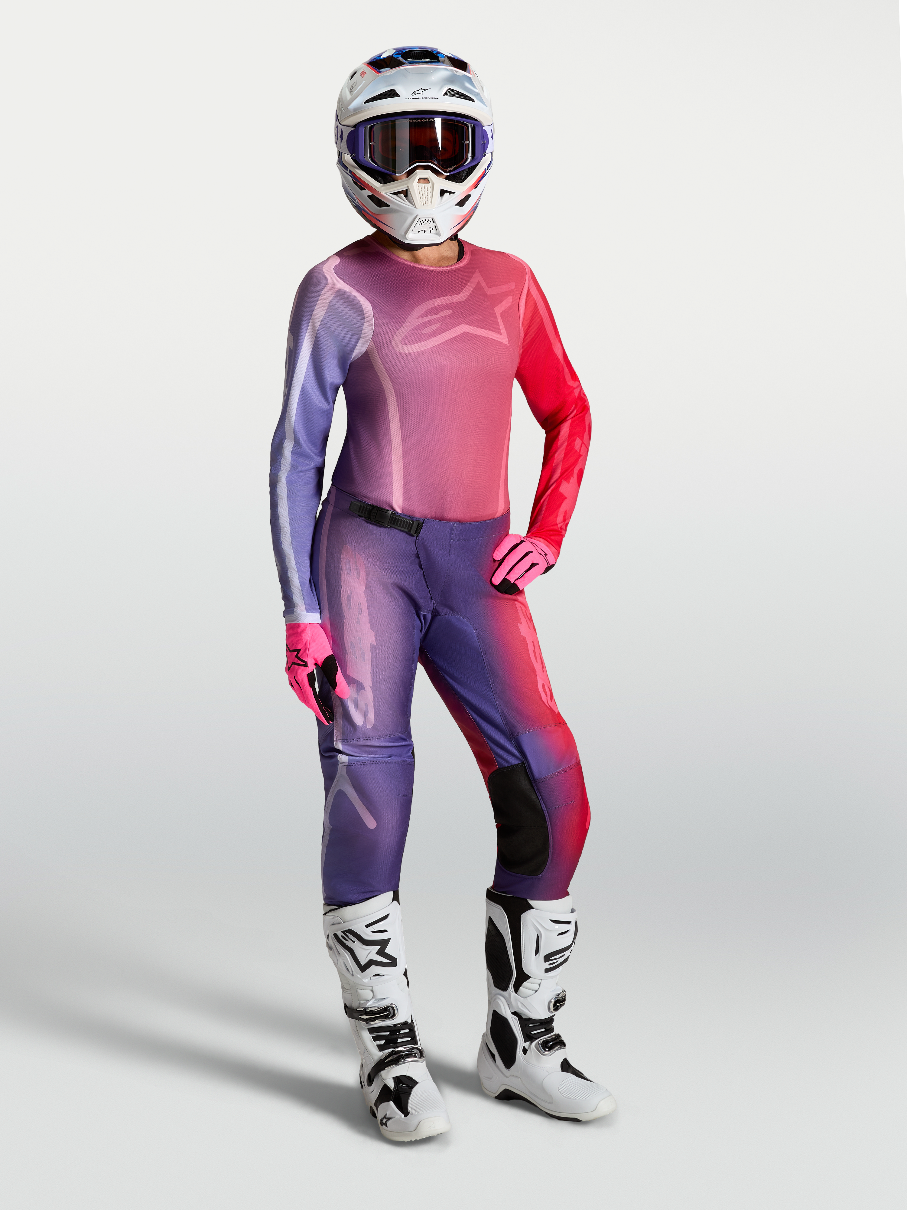 Alpinestars Stella Fluid Kepler Gear Set e Pantaloni, completo da motocross per donna, viola e rosso sfumato, design ergonomico per guida off-road.