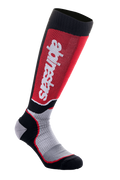 Alpinestars MX Plus Socks, calze da motocross, nero, grigio e rosso, con marchio Alpinestars bianco verticale su un pannello rosso sul polpaccio, tessuto tecnico a costine e tallone e punta rinforzati