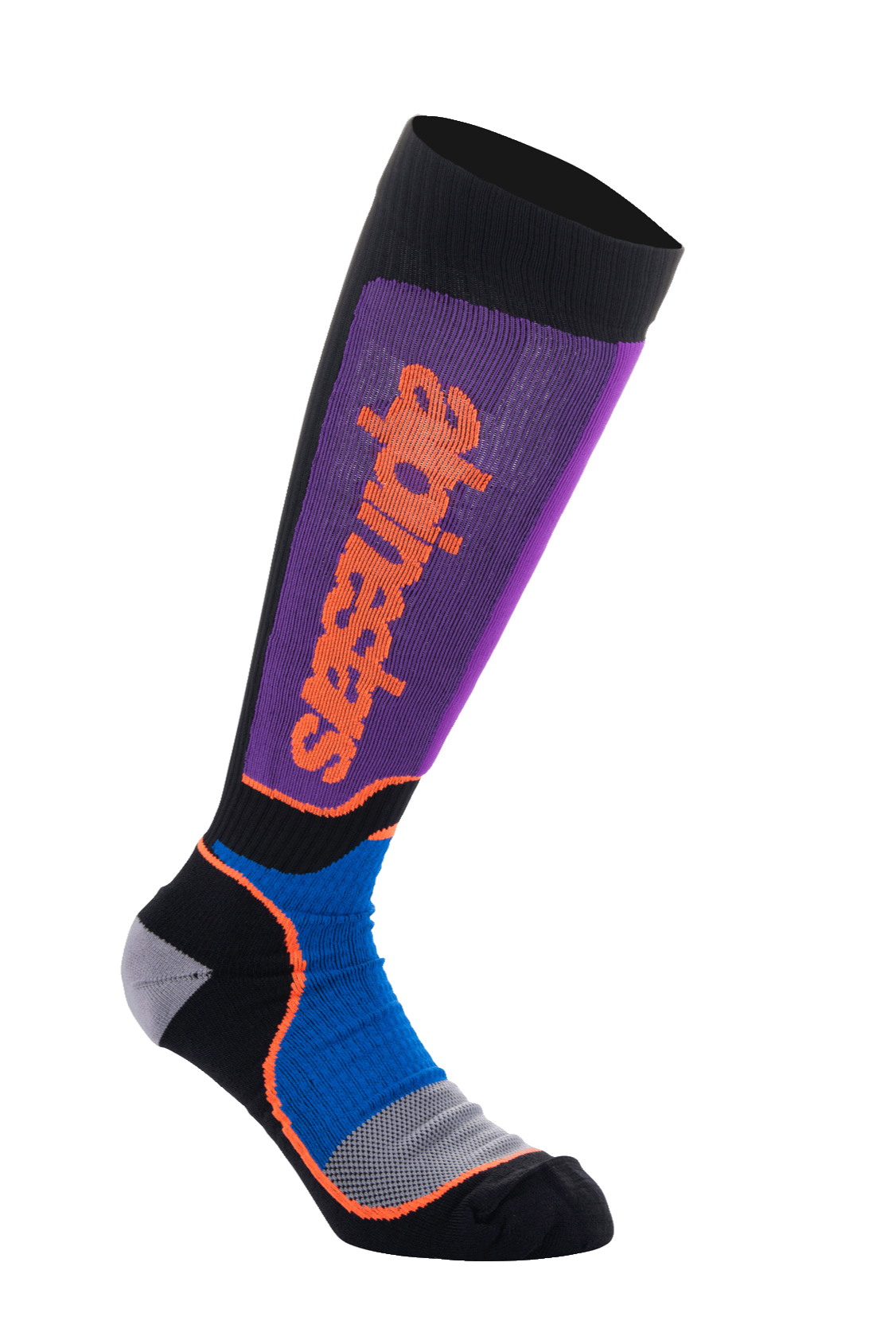 Calze Alpinestars MX Plus, calze da motocross alte al ginocchio, nero, blu royal e viola, caratterizzate da gambale a coste viola con logo Alpinestars verticale arancione, pannelli sulla caviglia in mesh blu royal con accenti arancioni e piede rinforzato grigio-nero, abbigliamento tecnico per il fuoristrada.