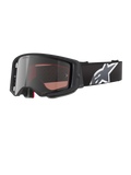 Alpinestars Supertech Corp Goggles Absolute Vision, occhiali da motocross, nero e grigio con lente Mirror Silver, montatura angolare, cinturino nero regolabile con prominente logo a stella bianco e imbottitura facciale multistrato per prestazioni off-road
