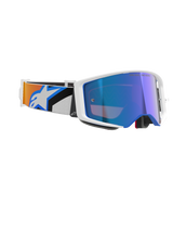 Alpinestars Supertech Corp Goggles Absolute Vision, maschere da motocross, montatura bianca con lente a specchio blu, fascia regolabile con design grafico blu e arancione e logo Alpinestars, occhiali professionali da fuoristrada