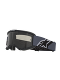 Maschere Alpinestars Vision Sand, maschere da motocross, montatura nera e grigia con lente Dark Smoke, ampio cinturino grigio-blu con un grande logo Alpinestars bianco e nero, occhiali protettivi per la guida off-road e nel deserto