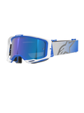 Alpinestars Vision 8 Corp Goggles, occhiali da motocross, montatura blu e bianca, lente Mirror Blue riflettente con tonalità viola, ampio cinturino grigio regolabile con sfumatura blu e grande logo a stella, dotati di ventilazione RAM-AIR e branding "ONE GOAL. ONE VISION."