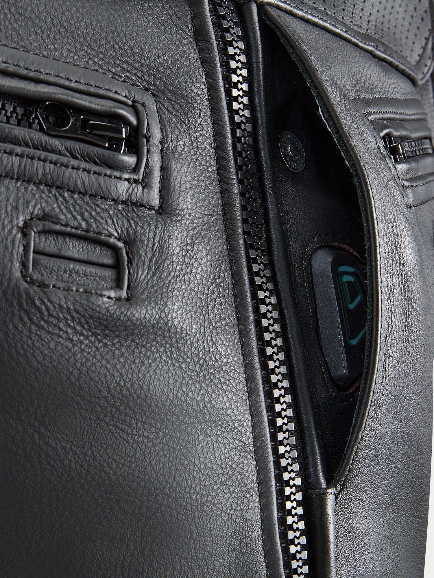 Airbag Tech-Air® 3 V2 In Pelle