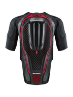 Alpinestars Tech-Air® 7X System, gilet airbag da moto autonomo, nero e rosso, vista posteriore con paraschiena integrato a nido d'ape e costruzione in mesh ventilata per la guida su pista e su strada.