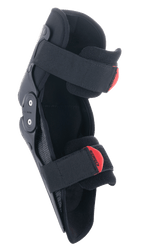 Alpinestars Ginocchiere SX-1 Ragazzo, protezione ginocchio da motocross, nero e rosso, con sistema a doppio perno e sistema a doppia cinghia regolabile con linguette rosse, protezione leggera e resistente per giovani piloti off-road