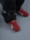 Alpinestars RSRV Starline Shoes, pantofole rosse con dettagli bianchi e grigi, logo RSRV, texture morbida, calzature casual premium
