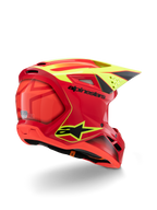 Casco Alpinestars S-M3 Youth Fray, rosso e giallo fluo lucido, vista posteriore di tre quarti, con loghi neri e prese d'aria aerodinamiche, casco da motocross per ragazzi ad alta visibilità