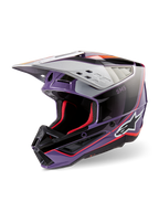 Alpinestars S-M5 Sail Helmet ECE, casco da motocross, viola, nero e argento lucido, con imbottitura interna e accenti rossi, finitura lucida con logo Alpinestars, visiera aerodinamica argento, equipaggiamento protettivo professionale per fuoristrada