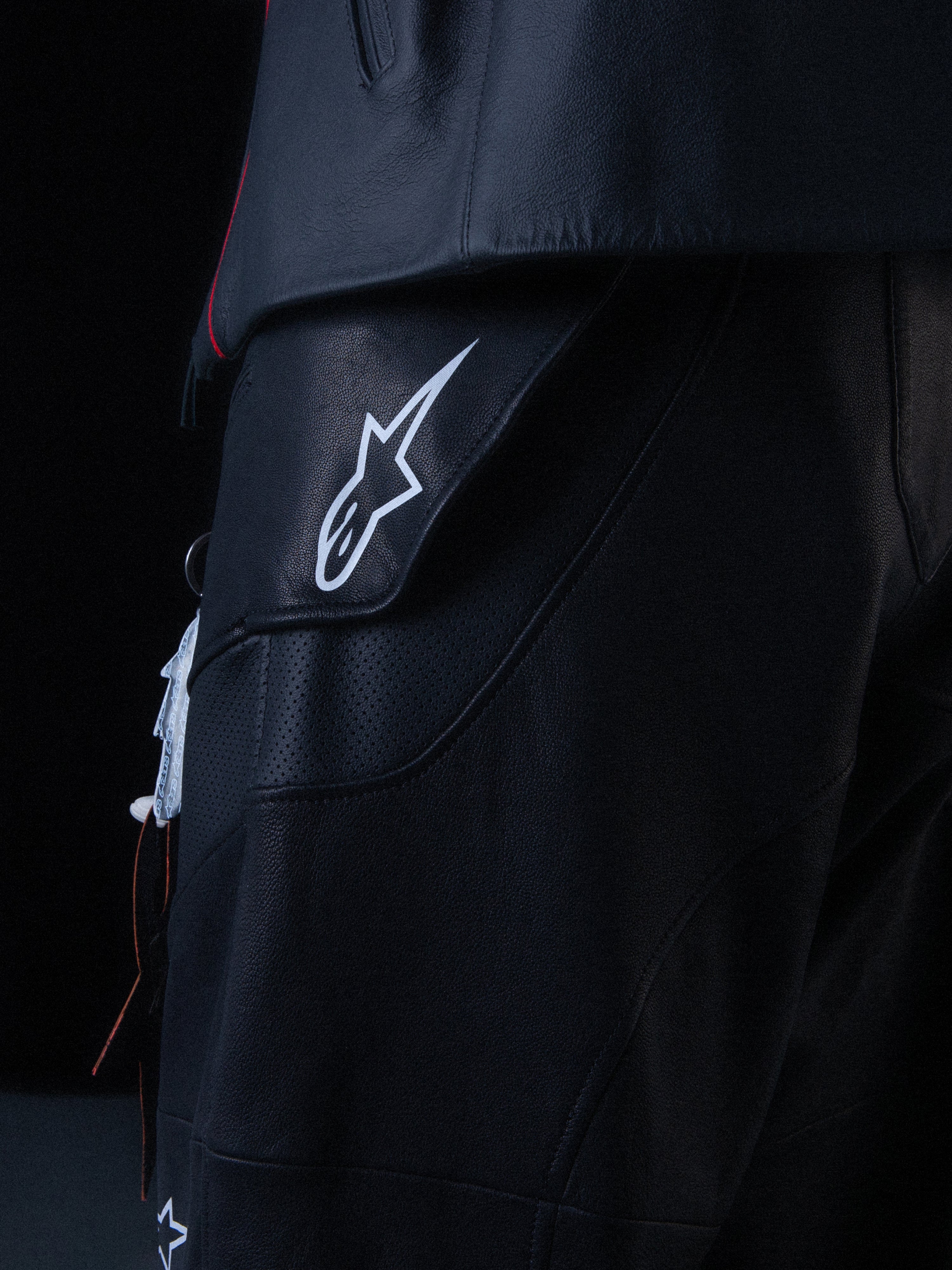 Pantaloni In Pelle RSRV Neo Bat