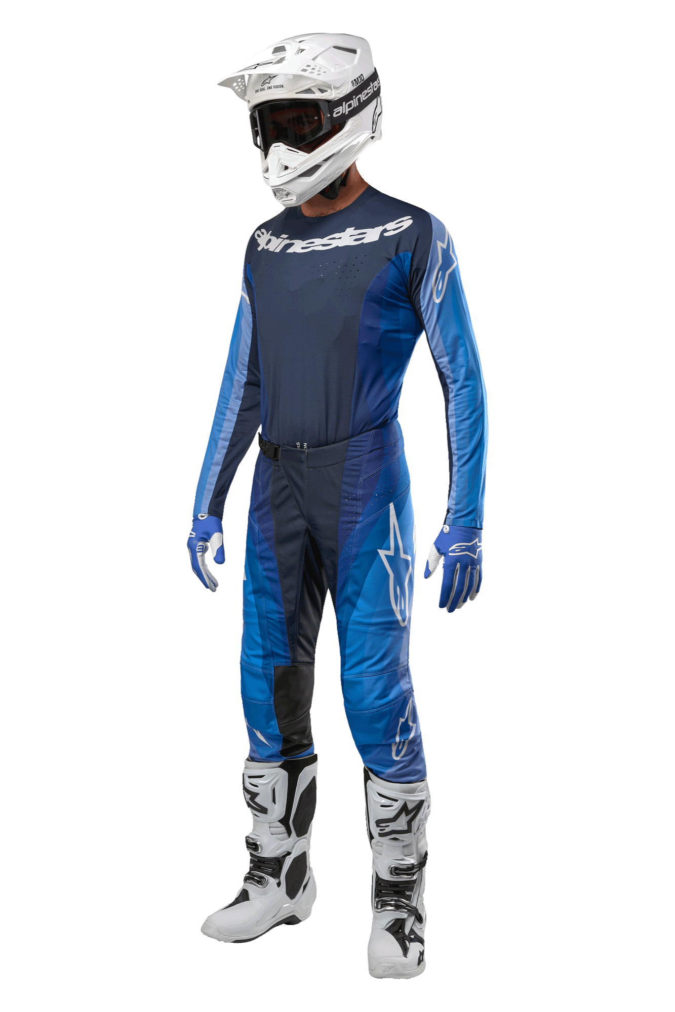 Pantaloni Alpinestars Techstar Pneuma 2024, pantaloni da motocross, blu scuro e azzurro, abbigliamento completo da gara con maglia coordinata, casco bianco con occhiali, guanti blu e bianchi e stivali bianchi, equipaggiamento professionale per fuoristrada