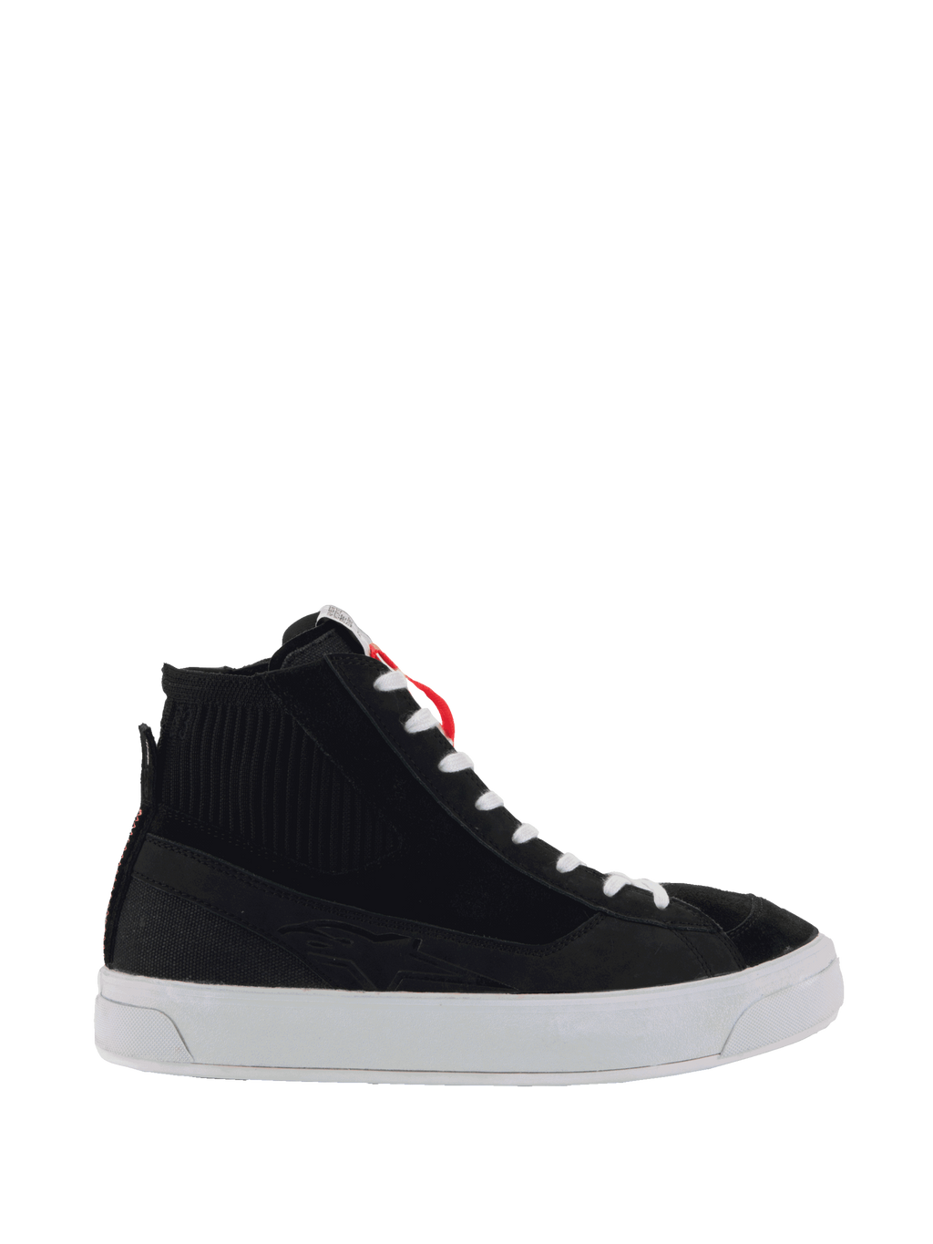 Alpinestars Stella Stated Podium Shoes, sneaker alte da donna, nero e bianco, texture a coste sulla caviglia, lacci bianchi, spessa suola vulcanizzata bianca, asola rossa sul tallone, design urbano con motivo laterale in rilievo
